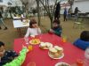 Foto relacionada con: Alumnos, maestros y padres celebran la comida de Navidad en el Colegio