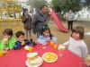 Foto relacionada con: Alumnos, maestros y padres celebran la comida de Navidad en el Colegio