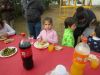 Foto relacionada con: Alumnos, maestros y padres celebran la comida de Navidad en el Colegio